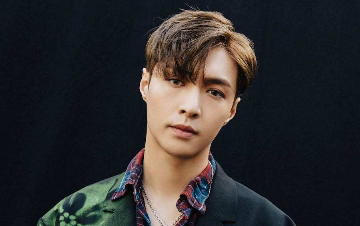  Lay EXO Ajak Fans Untuk Tampil Di MV Comeback 'Honey', Begini Caranya