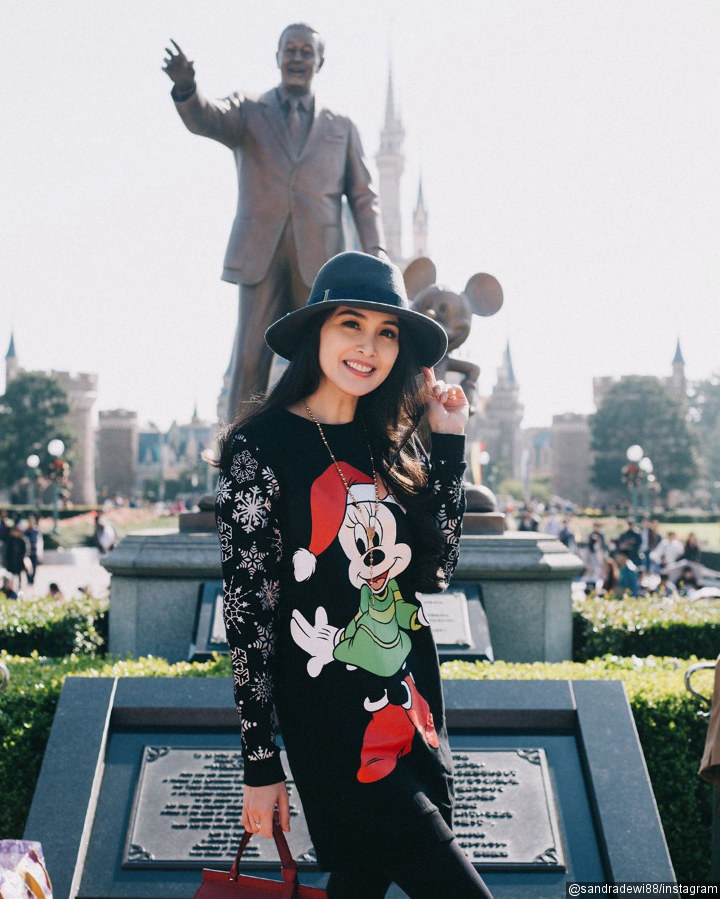 Fans Berat, Disney Bikin Sandra Dewi Terus Mengejar Mimpi