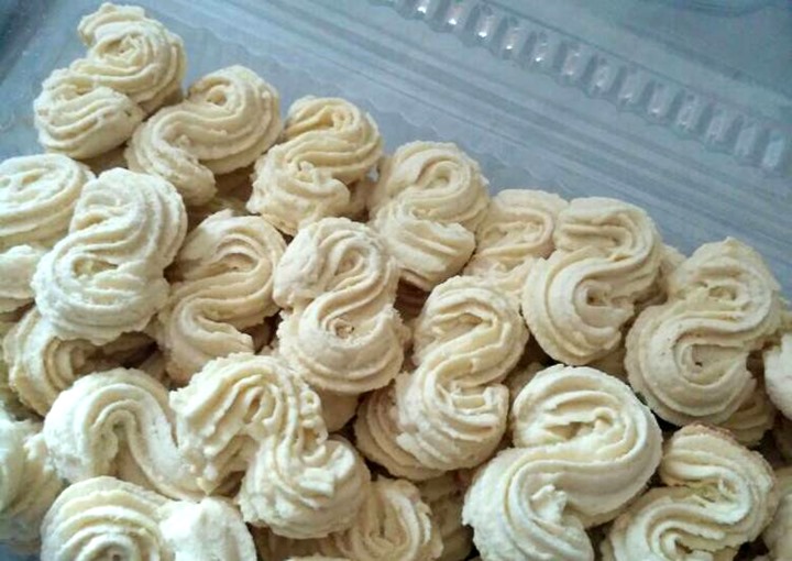 Kue Semprit yang Cocok Disajikan Saat Lebaran