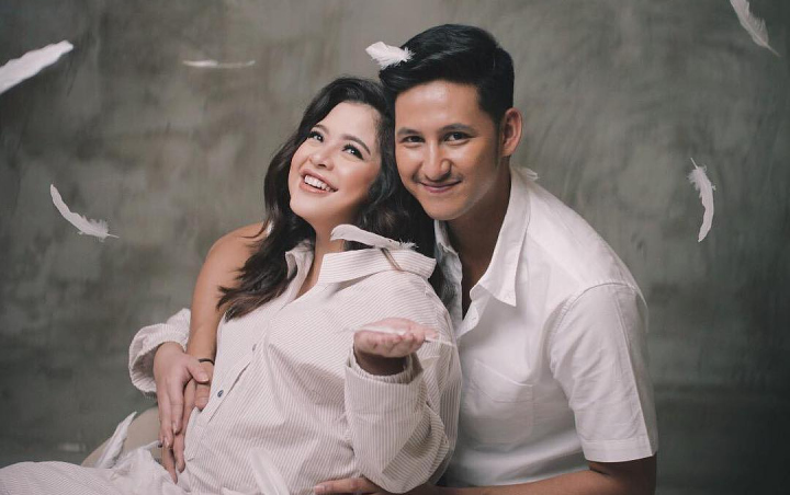 Suami Tasya Kamila Ternyata Mahir Bedung Bayi Meski Baru Jadi Ayah, Penasaran?