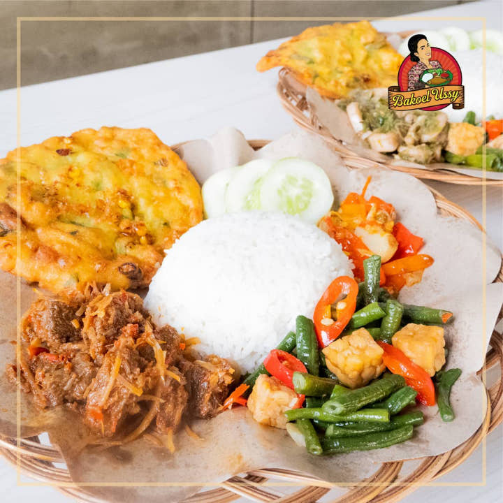 Bakoel Ussy yang Tawarkan Menu Mulai Rp 5 ribu.
