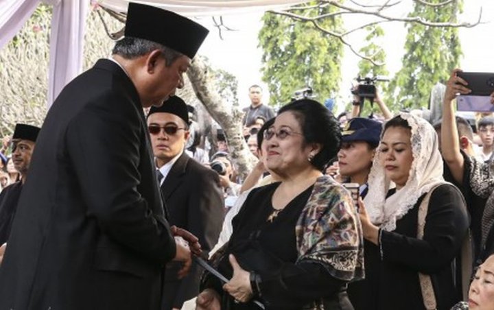 Kehadiran Megawati di Pemakaman Ani Yudhoyono Jadi Sorotan, Tak Mau Beri Komentar Banyak