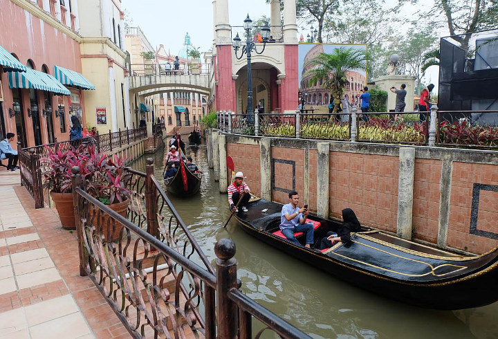 Wisata Bak Eropa, The Little Venice, Puncak, Bogor