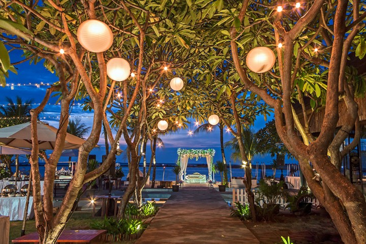 Segarra Seaside Escape yang Tawarkan Suasana Pantai Super Romantis