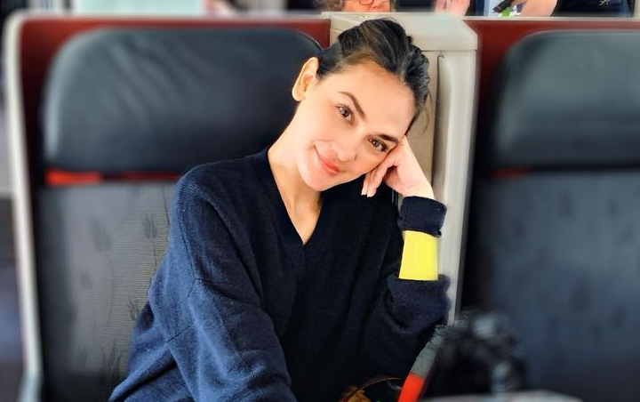  Luna Maya Rela Sudahi 'Kencan' Demi Terbang Ke Amsterdam Cuma Buat Makan Pancake Malah Kena Apes