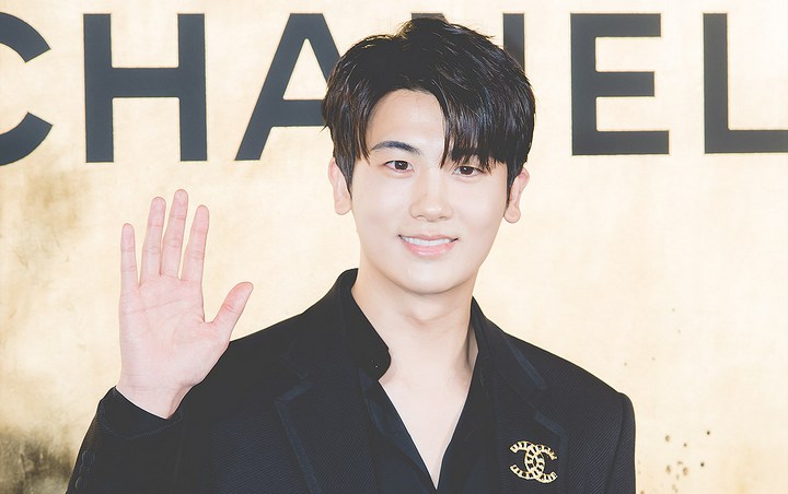 Hyungsik Kaget Bertemu Kameramen 'Real Men' Jelang Wamil, Nostalgia Momen Lama