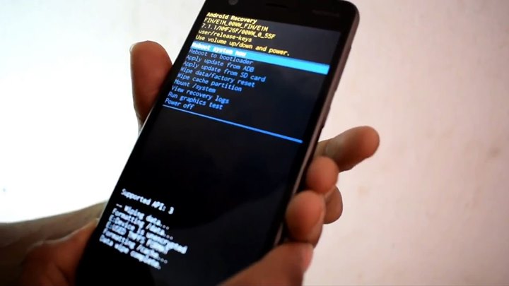 Jika Androidmu Masih Lemot Setelah Melakukan Tips Di Atas, Maka Jalan Akhir Lakukan Factory Reset