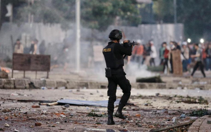 Kompolnas Sebut Tak Ada Laporan Kekerasan Polisi Saat Kerusuhan 22 Mei