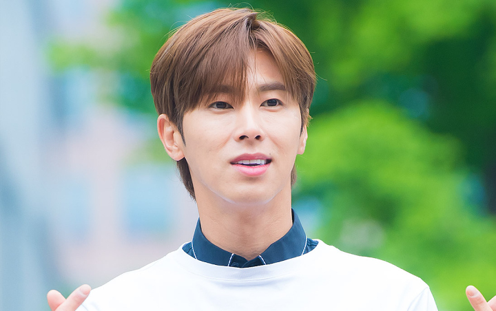 Ukuran Wajah Yunho TVXQ Saat Pakai Masker Bikin Netter Syok