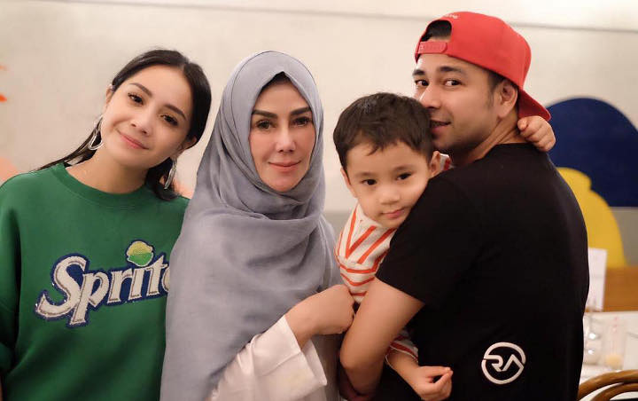 Raffi Ahmad 'Minta Izin' Nikah Lagi dengan Cewek Pesantren, Mama Amy Nangis