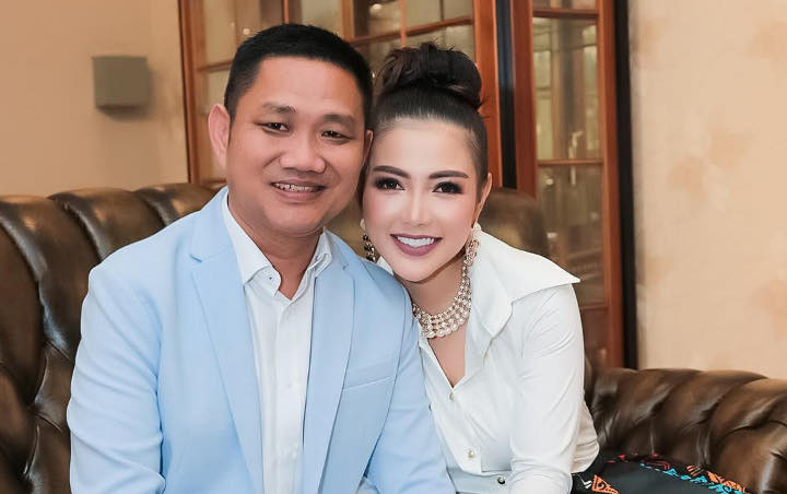  Makin Mesra Meski Beda 18 Tahun, Intip Dinner Romantis Ala Bella Shofie dan Suami Tajir