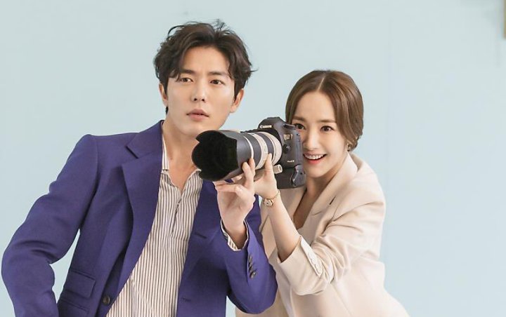 Postingan Terbaru Park Min Young Bikin Fans Ingat Kim Jae Wook, Kok Bisa?