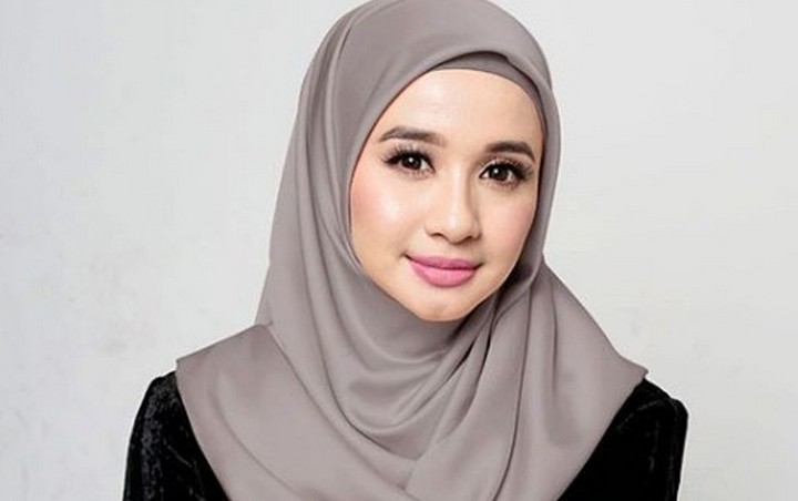 Bukan berkonotasi negatif, tapi Bella menyebut dirinya dan sang sahabat seperti sebuah sandal jepit bagian kanan dan kiri yang saling melengkapi satu sama lainnya.