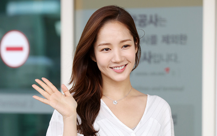 Park Min Young Kejutkan Fans Tanah Air Gara-Gara Posting Video Cantik di Bali