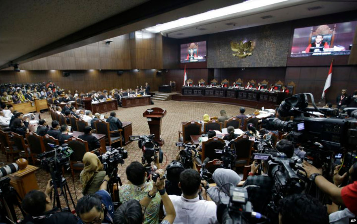 Tak Lengkapi Berkas, TKN Jokowi Harap MK Tolak Permohonan Tim Hukum Prabowo