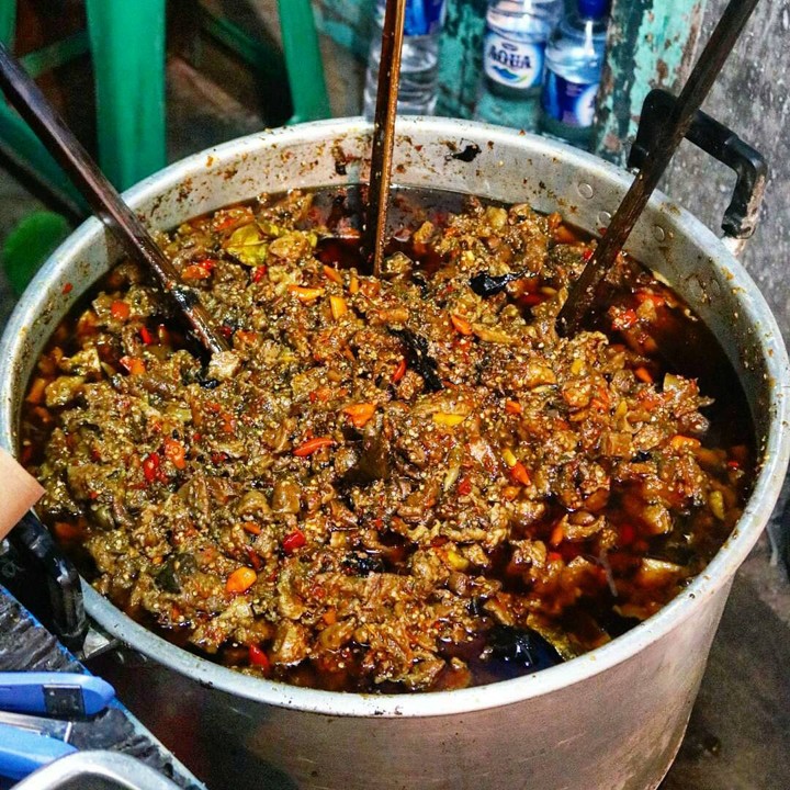 Kamu Pecinta Pedas? Jika Iya, Harus Banget Untuk Mencicipi Oseng-Oseng Mercon Saat Ke Jogja