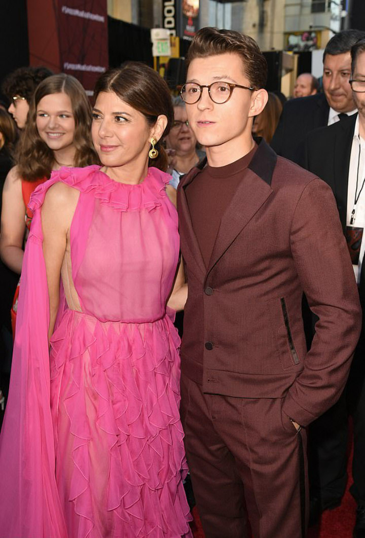 Intip Potret Cantik Marisa Tomei, Si Bibi May yang Masih Super Seksi di Usia 54 Tahun