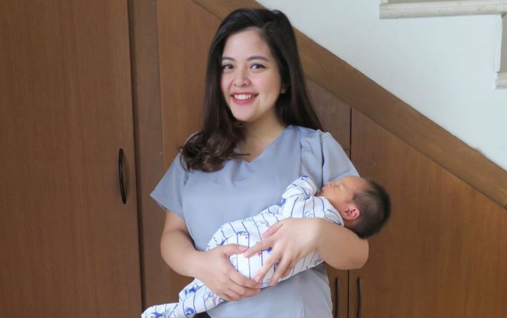 Tasya Kamila Ditegur Gara-gara Gendong Bayi Posisi Ngangkang, Netter Beri Pembelaan