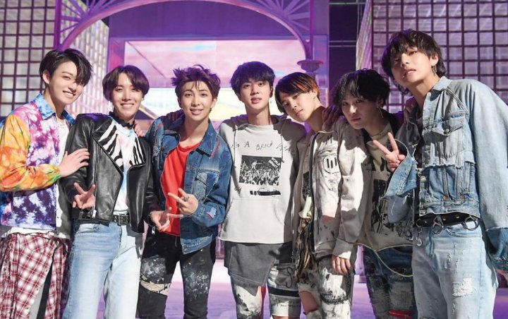 BTS Fake Love Berhasil Jadi MV Boy Grup Tercepat Yang Raih 550 Juta Viewers Di YouTube BTS Fake Love Berhasil Jadi MV Boy Grup Tercepat Yang Raih 550 Juta Viewers Di YouTube