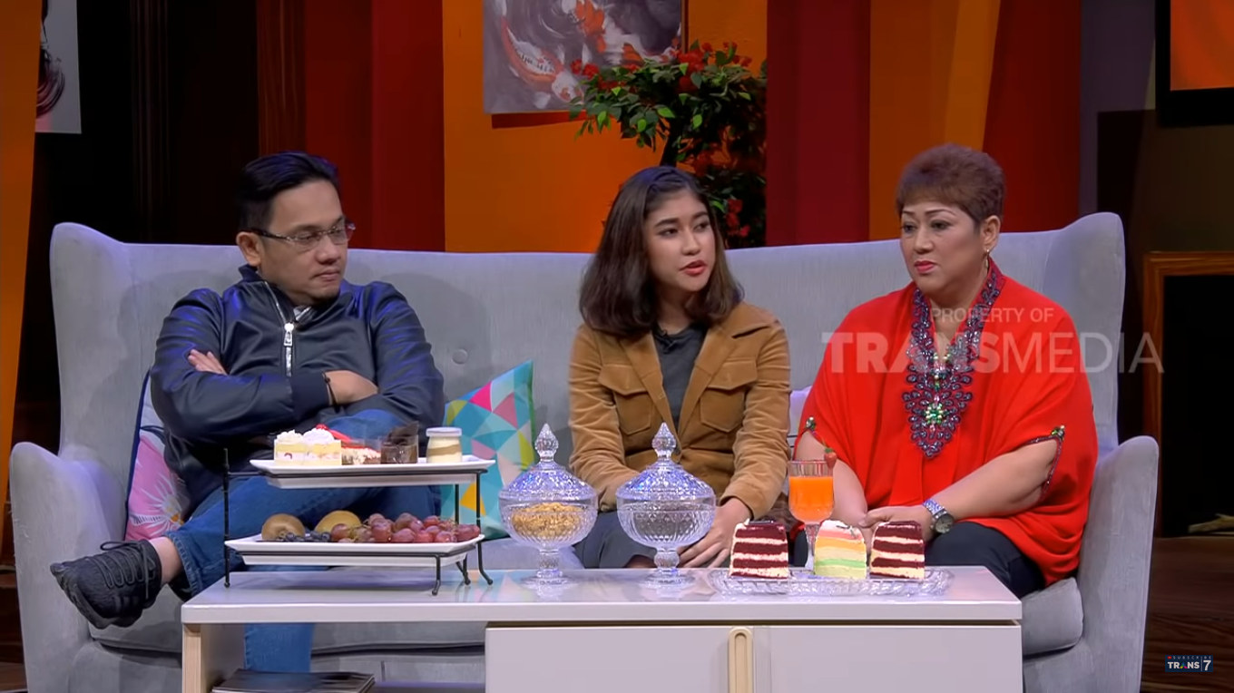 Ibu Barbie Kumalasari Banting Tulang Jual Pempek, Bongkar Kelakuan Sang Putri Hobi Main Di Kasino