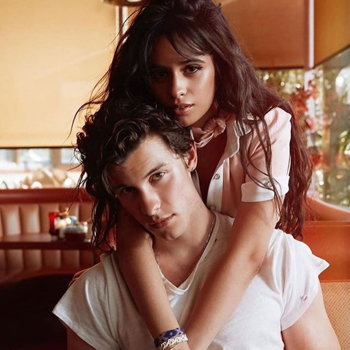 Shawn Sempat Bantah Rumor Kencan dengan Camila