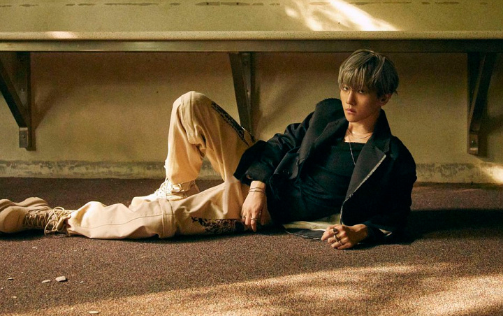 Baekhyun EXO Bagikan Foto Super Close Up Dan Gelap Untuk Album Solo City Lights Baekhyun EXO Bagikan Foto Super Close Up Dan Gelap Untuk Album Solo City Lights