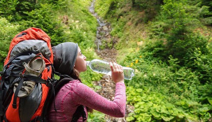 Tidak Membawa Minum Merupakan Kesalahan Yang Sering Dilakukan Pendaki