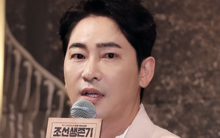 Agensi Buka Suara, Kang Ji Hwan Batalkan Semua Kegiatan Usai Dituduh Lecehkan 2 Wanita