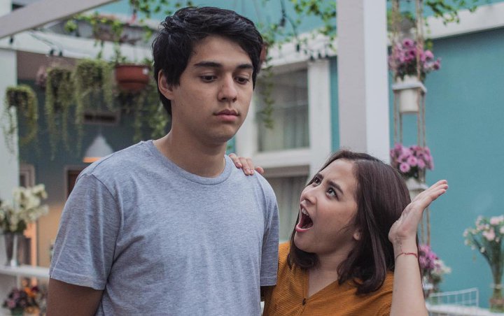 Maxime Bouttier Posting Foto Semringah Bak Hajatan Keluarga, Resmi Lamar Prilly Latuconsina?