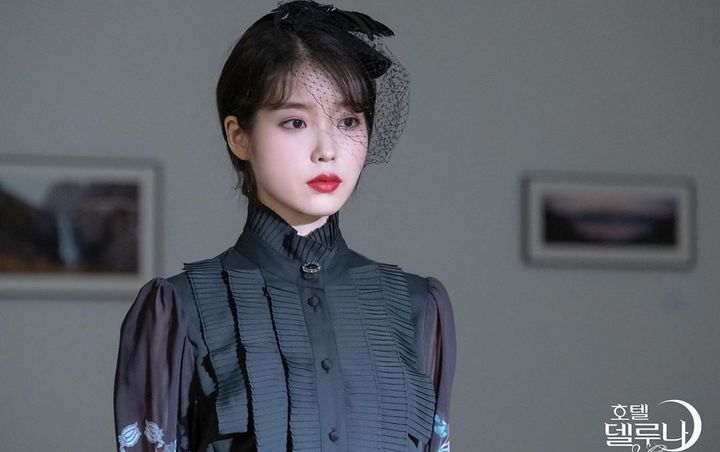 IU Indah Banget di Hotel Del Luna, Masyarakat Curiga Pakai Ilmu Sihir