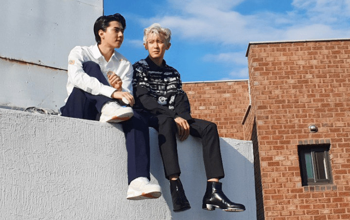 EXO-SC 'Berikan Kabar' Lewat Video Call Manis Untuk Teaser Album Debut 'What A Life'