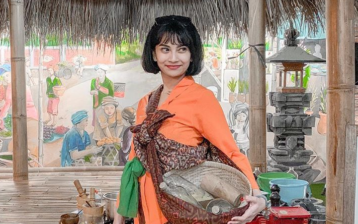 Postingan Vanessa Angel Tentang Lubang Donat Bikin Salah Paham, Kok Bisa?