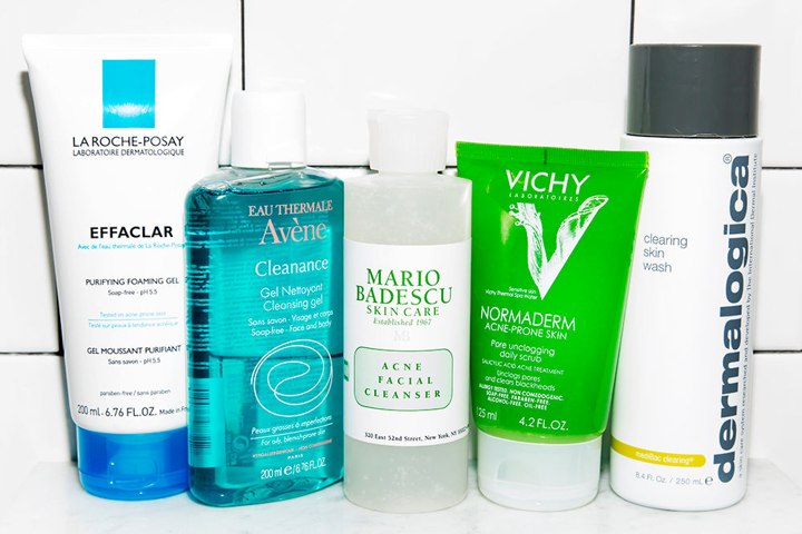 Sering Pilih Sabun Cuci Muka Sembarangan? Hentikan Kebiasaan Ini Sekarang Juga!
