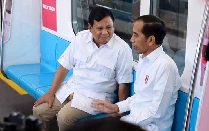Intip Kocaknya Dugaan Warganet Soal Dialog Jokowi-Prabowo di MRT