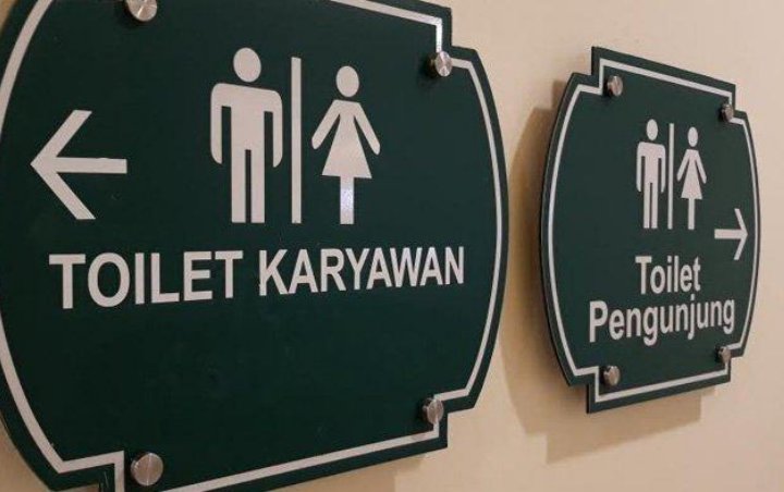 Puri Indah Mall Akhirnya Cabut Papan Pemisah Toilet Ojol dan Pengunjung Usai Dikritik 