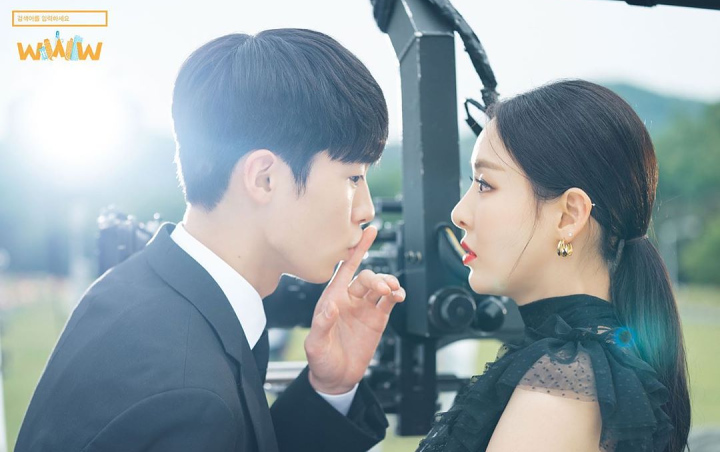 Foto Adegan Super Mesra Lee Jae Wook dan Lee Da Hee di Search: WWW Bikin Netter Demam Tidak Karuan Foto Adegan Super Mesra Lee Jae Wook dan Lee Da Hee di Search: WWW Bikin Netter Demam Tidak Karuan
