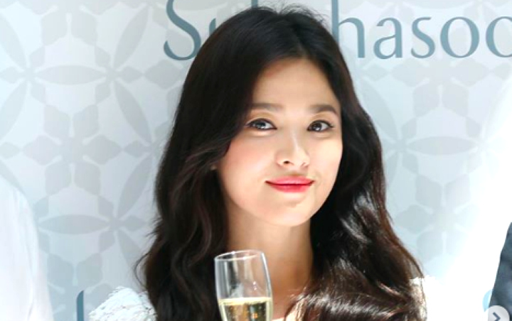 Song Hye Kyo Bersih-Bersih Instagram, Hapus Semua Foto Song Joong Ki Setelah Resmi Bercerai