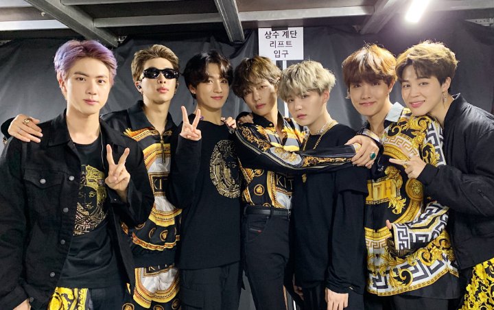 Wajah Sempat Dianggap Mirip, 3 Anggota BTS Ini Langganan Masuk Daftar Idol Tertampan Wajah Sempat Dianggap Mirip, 3 Anggota BTS Ini Langganan Masuk Daftar Idol Tertampan