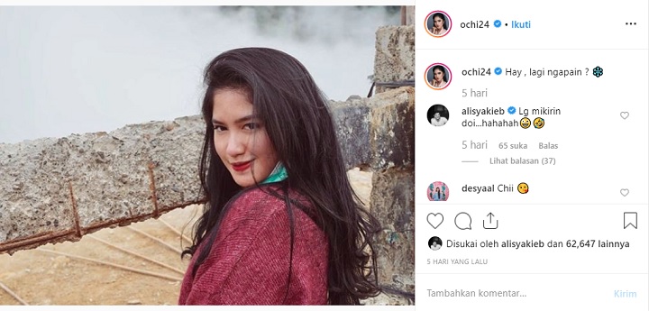 Unggahan Ochi Rosdiana