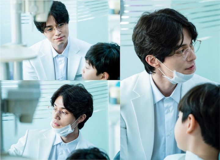 Lee Dong Wook Super Ganteng Pakai Kacamata Jadi Dokter Gigi di \'Strangers From Hell\'