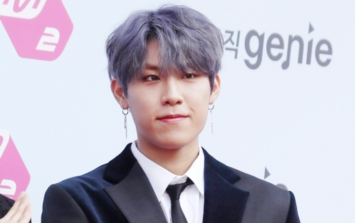 MGMA 2019: Visual Park Woojin AB6IX Super Cemerlang di Red Carpet, Warna Rambut Baru Curi Perhatian MGMA 2019: Visual Park Woojin AB6IX Super Cemerlang di Red Carpet, Warna Rambut Baru Curi Perhatian