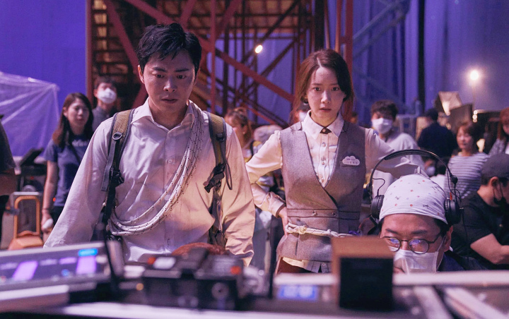 Tembus 1 Juta Penonton Dalam 3 Hari, E.X.I.T Yoona - Jo Jung Suk Banjir Kebanggaan Tembus 1 Juta Penonton Dalam 3 Hari, E.X.I.T Yoona - Jo Jung Suk Banjir Kebanggaan