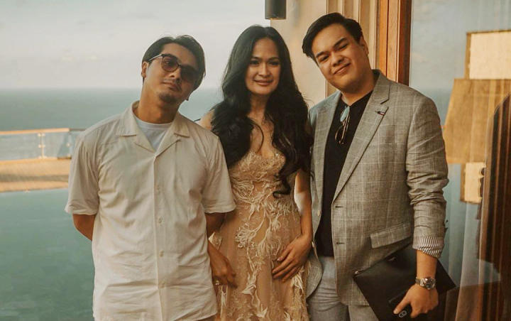 Ricky Harun dan Jeje Soekarno Kompak Posting 'Momen Langka' di Pernikahan Donna Harun