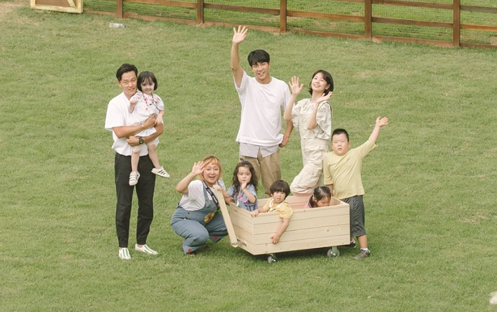Lee Seung Gi Dipuji Super Mungil, Metode Pemain Little Forest Urus Si-Kecil Bikin Netter Gemas Lee Seung Gi Dipuji Super Mungil, Metode Pemain Little Forest Urus Si-Kecil Bikin Netter Gemas