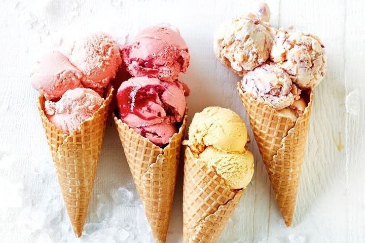 Makan Es Krim Saat Bad Mood Dijamin Bisa Bikin Good Mood