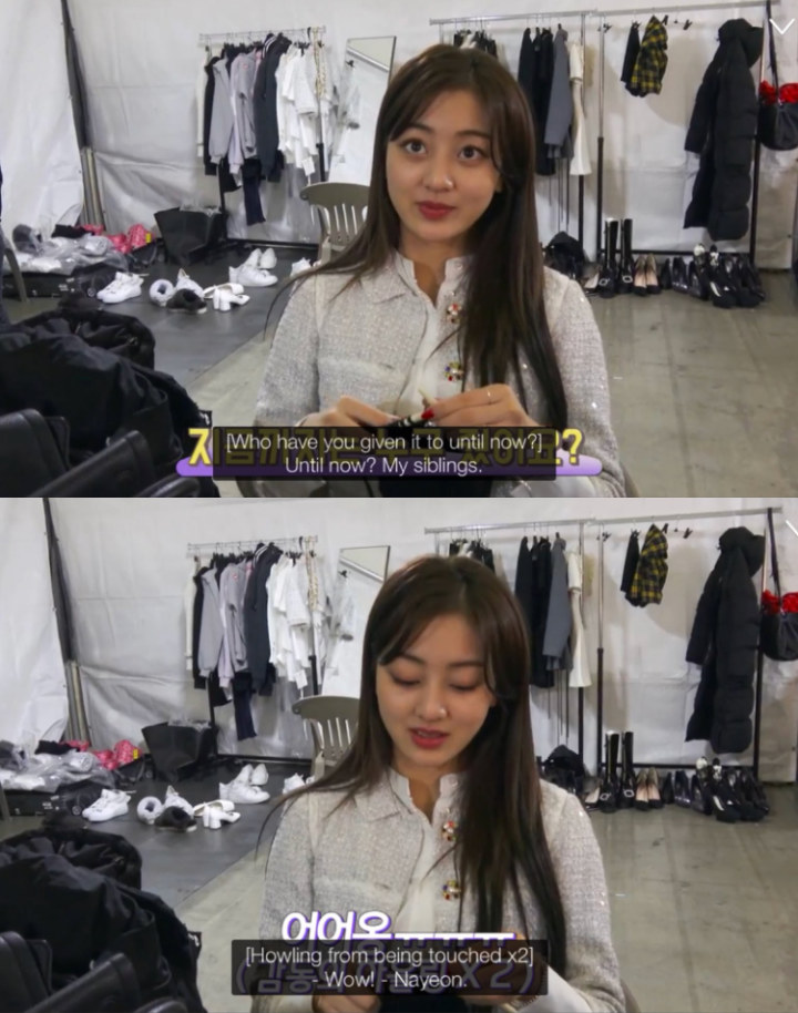 Syal Kang Daniel Ini Diduga Buatan Jihyo Twice, Kembaran dengan Nayeon Cs