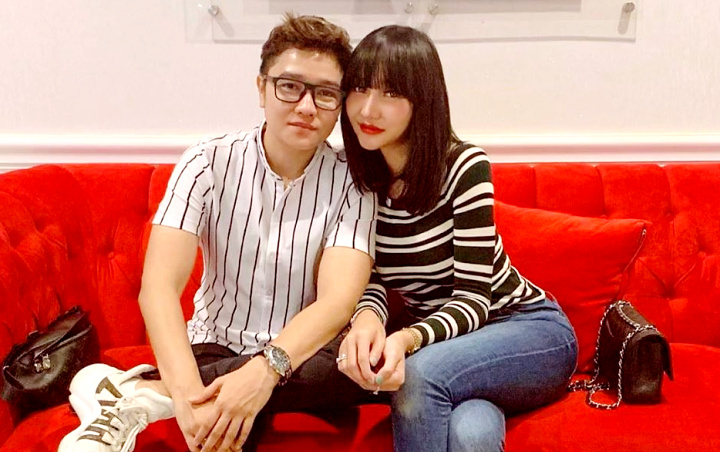 Lucinta Luna Berbikini Seksi Asyik Digendong Pacar, Warganet Malah Kasihan Lihat Abash