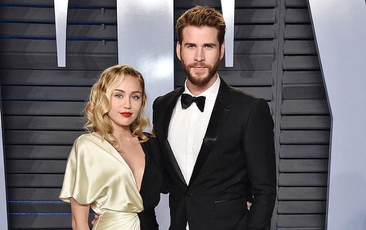 Alasan Miley Pilih Pisah dari Liam Hemsworth Terungkap, Gara-Gara Masih Menyukai Wanita?