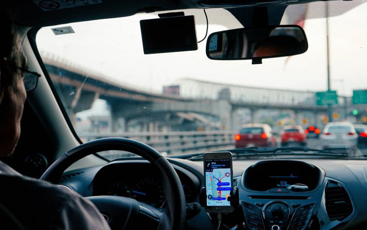 Pengamat Kritik Usulan Menhub Soal Taksi Online Kebal Sistem Ganjil-Genap