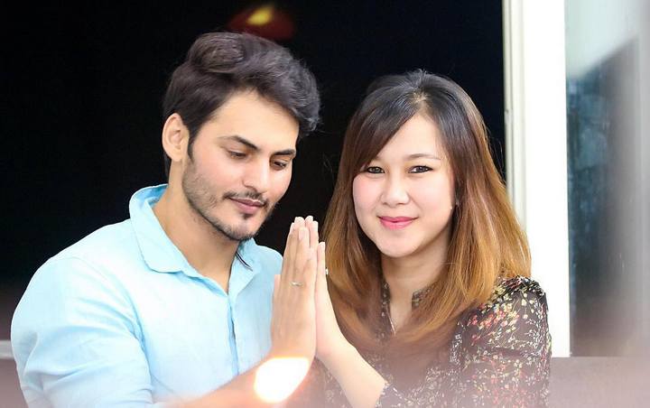 Isu Ravi Bhatia Tidur Bareng Selingkuhan, Istri Pramugari Cantik Banjir Dukungan